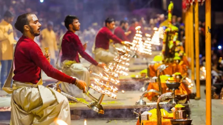 Explorer l’Enchantement de l’Inde : Le Triangle D’or avec Varanasi